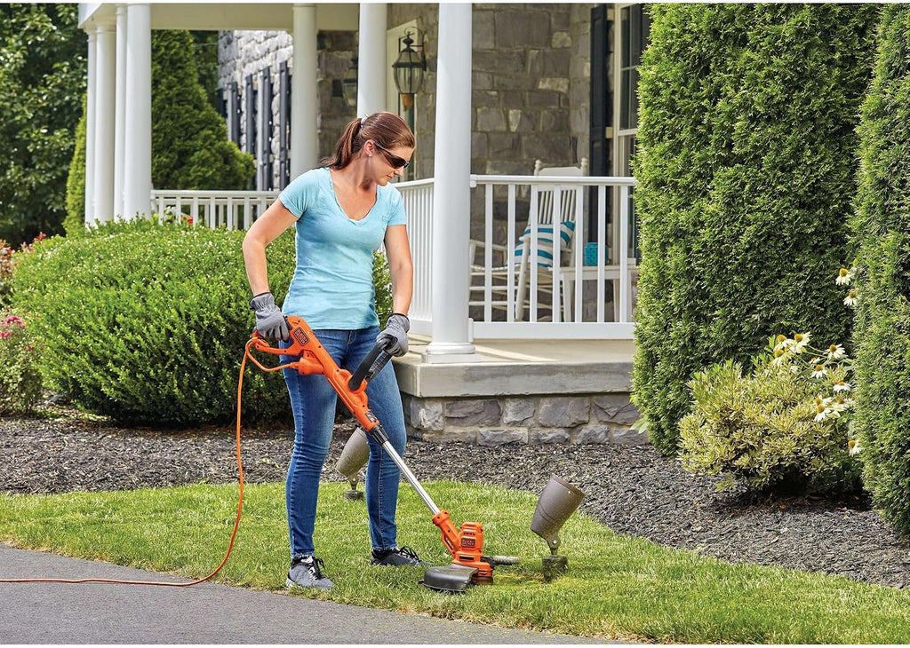 BLACK+DECKER Weed Wacker with Auto Feed, 14-Inch 2 in 1 String Trimmer Lawn Edger, Powerful 6.5-Amp Lightweight Electric Weed Eater (BESTA510)